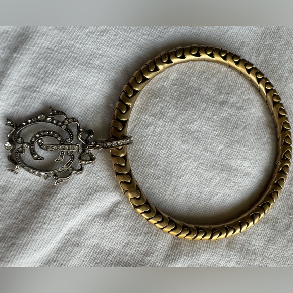 Juicy Couture Y2K Bangle barcelet set with JC charm - Picture 5 of 8